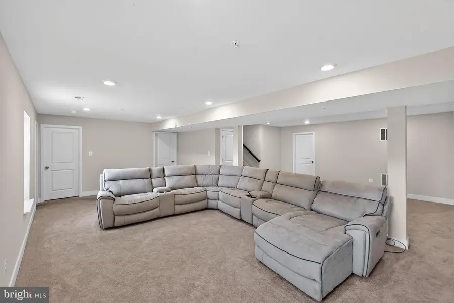 11451 Oscar Wilde Ct, White Plains, MD 20695 - #2