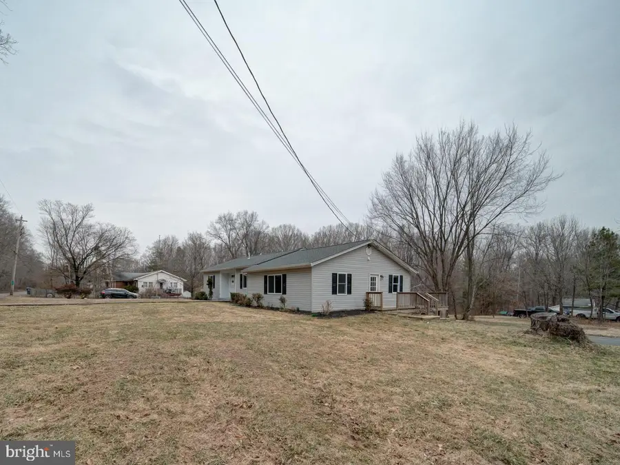 9260 Parkway Subdivision Rd, La Plata, MD 20646 - #3