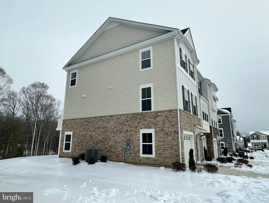 5613 Ludlow Pl, White Plains, MD 20695 - #2