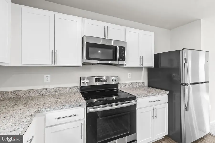 12 Willow Woods Dr, La Plata, MD 20646 - #3