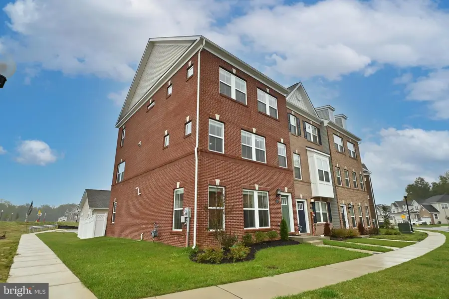 4107 Charles Dickens Dr, White Plains, MD 20695 - #2