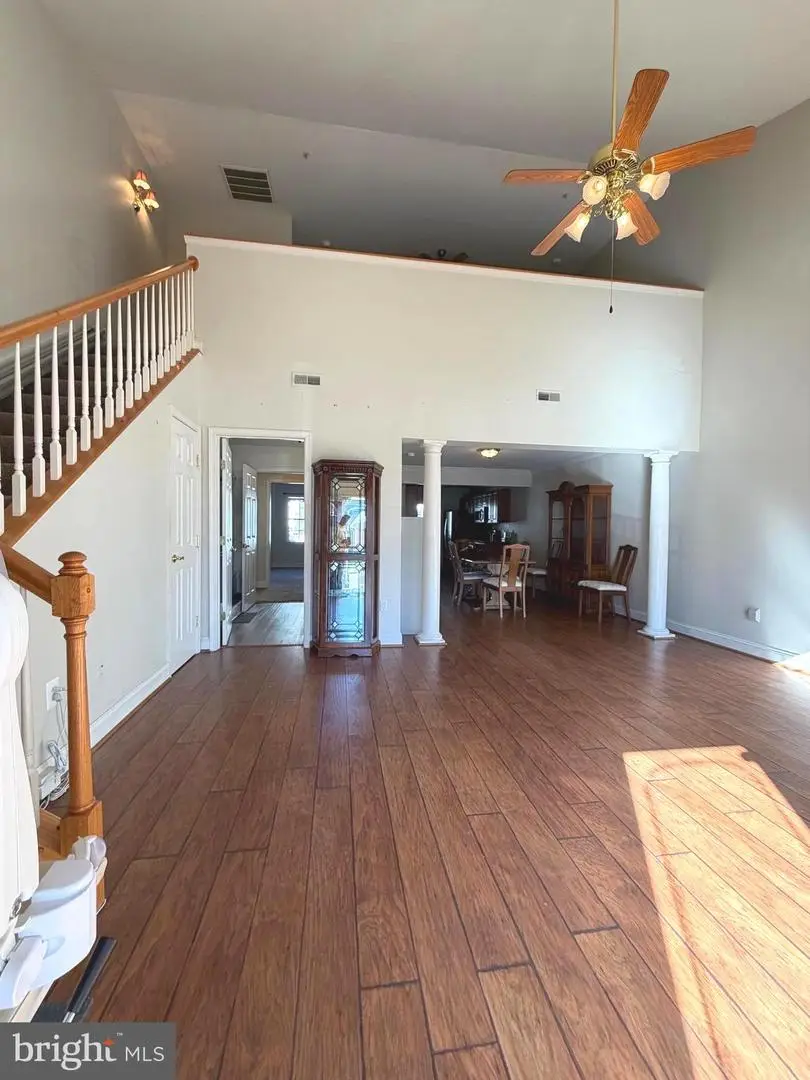 133 Thomas Jefferson St, La Plata, MD 20646 - #2