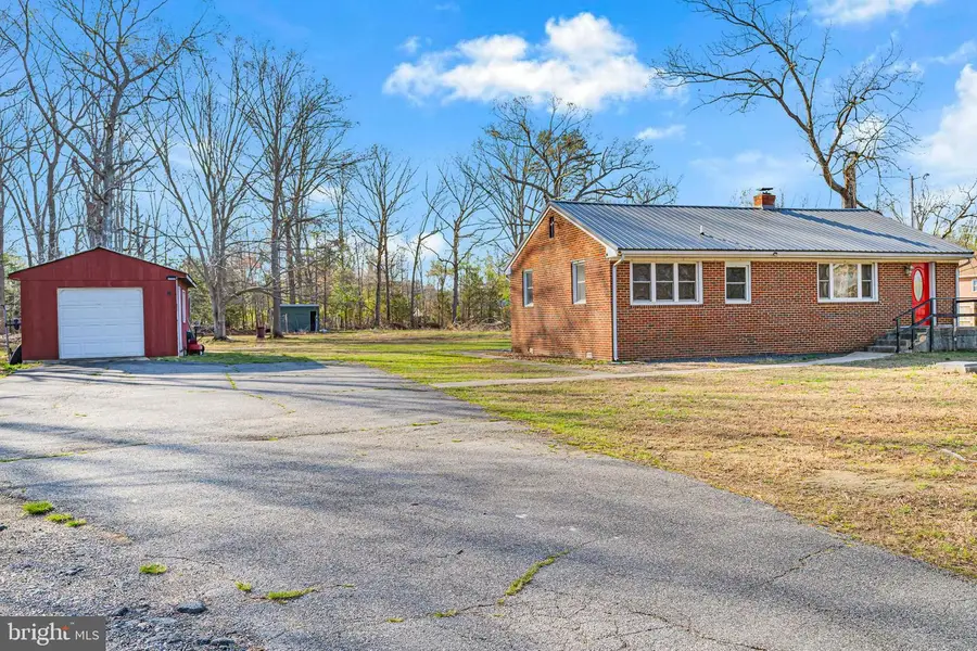 6156 Ripley Rd, La Plata, MD 20646 - #2