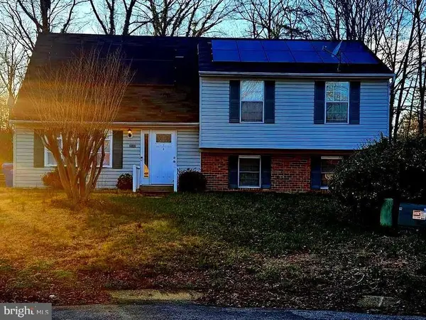 2082 Chapelside Ct, WALDORF, MD 20602