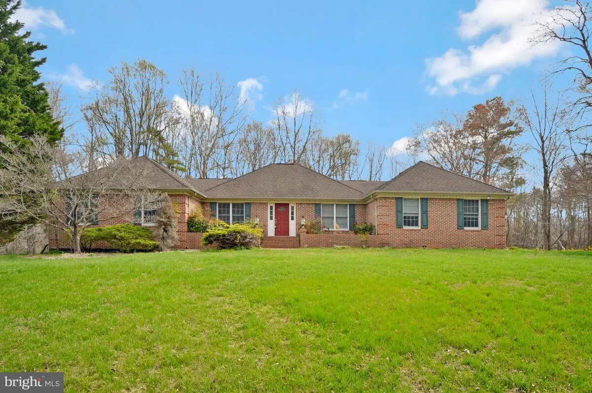 6024 Swanson Creek Ln, Hughesville, MD 20637 - #1