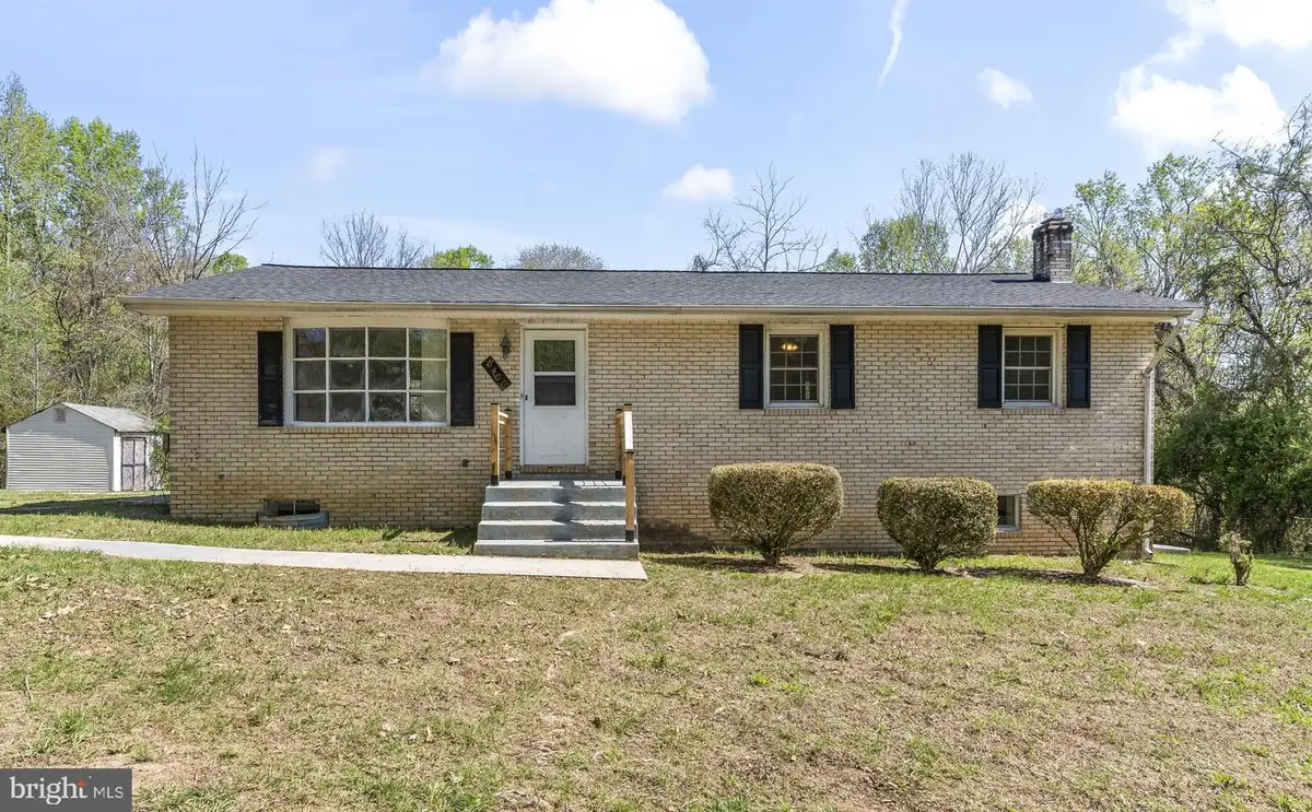 8400 Warren Dr, Pomfret, MD 20675 - #1