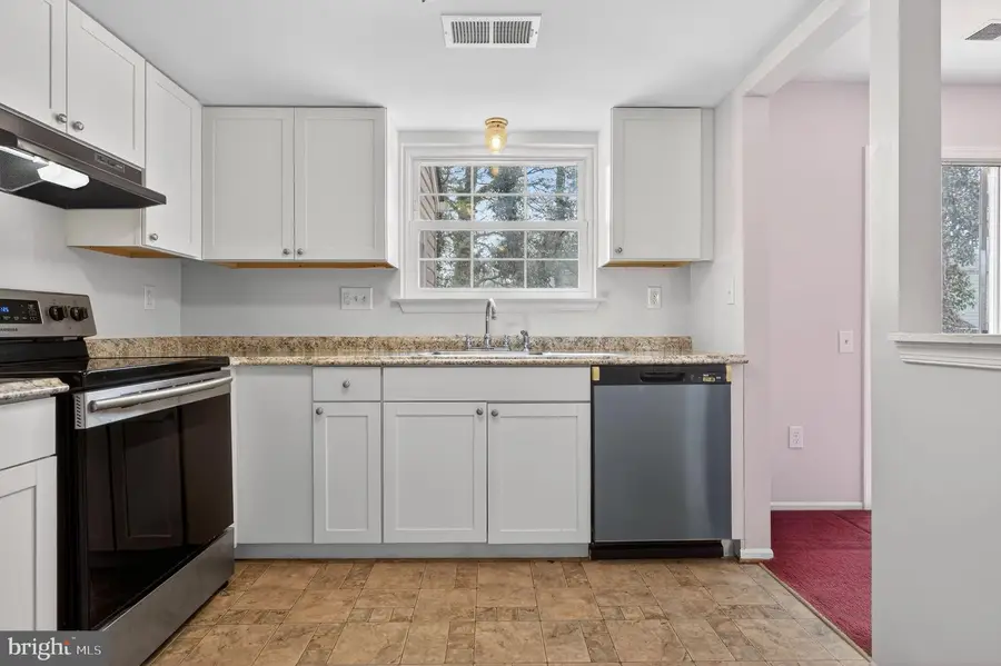 2587 Robinson Pl, Waldorf, MD 20602 - #2