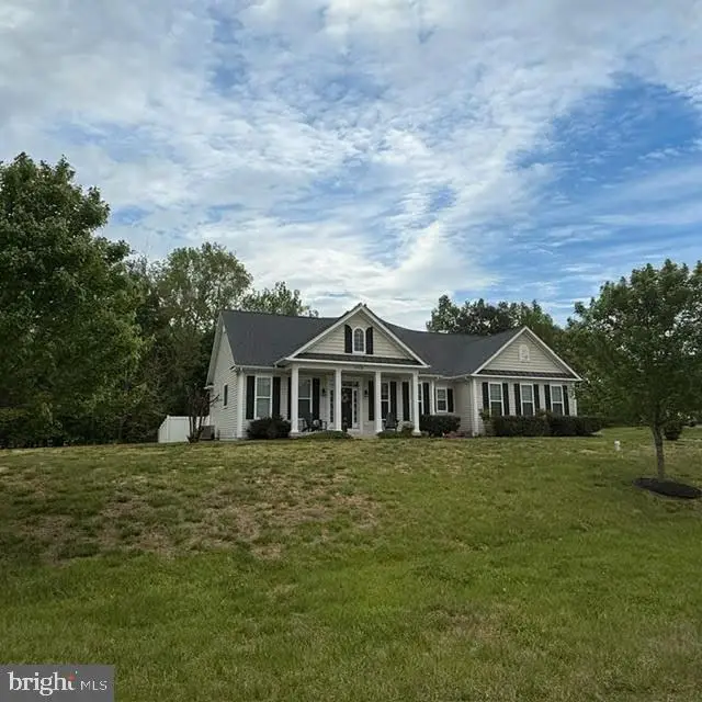 17118 Sweetwater Ct, Hughesville, MD 20637 - #2