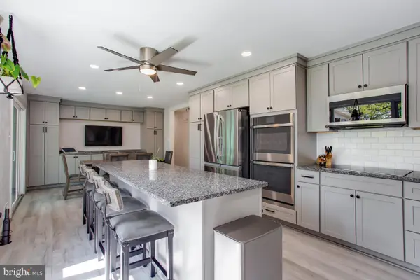 4692 Duley Dr, WHITE PLAINS, MD 20695