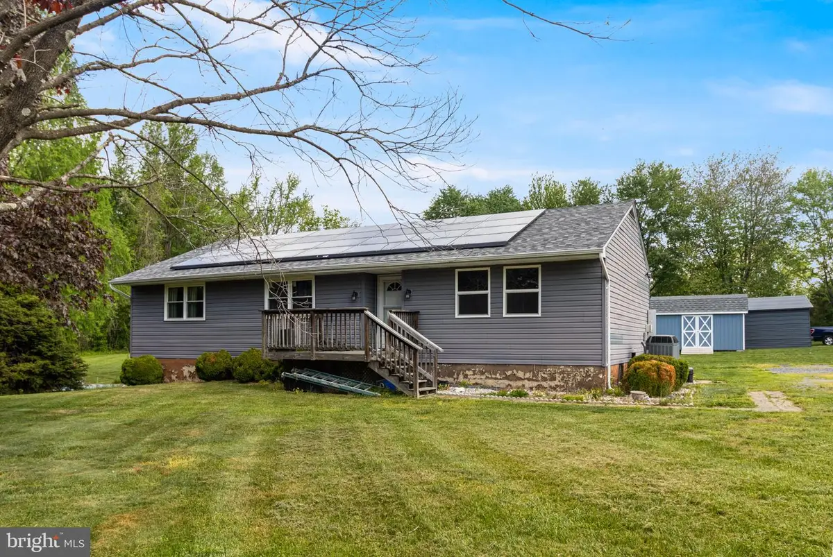 3499 Forest Dr, Waldorf, MD 20601 - #1