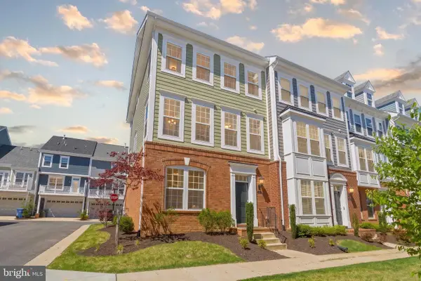 55 Jockey Dr, LA PLATA, MD 20646