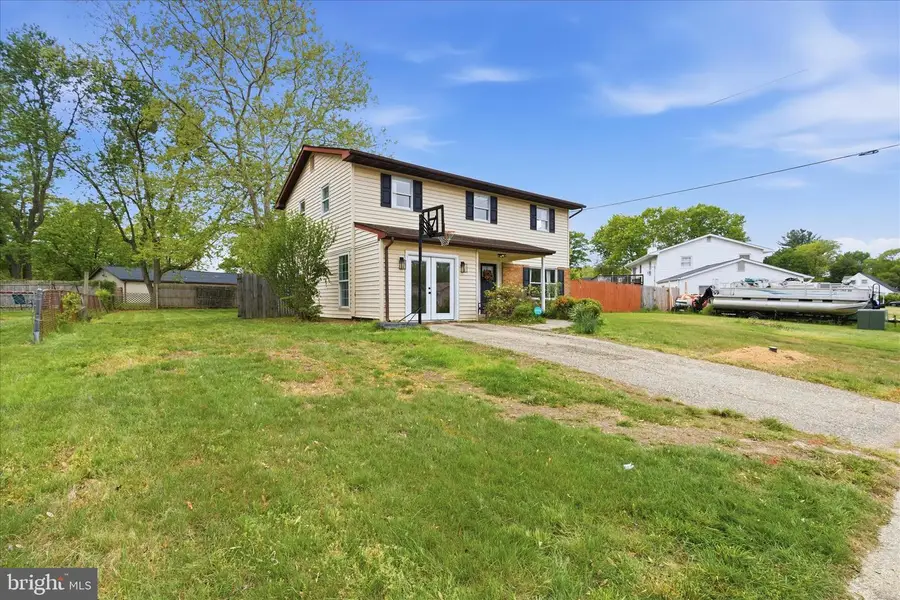 303 Garner Ave, Waldorf, MD 20602 - #2