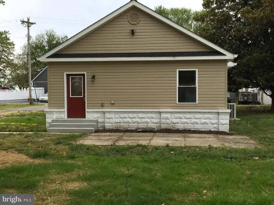 18758 Potomac Ave, Benedict, MD 20612 - #2