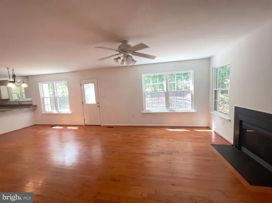 2322 Ashford Ln, Waldorf, MD 20603 - #3