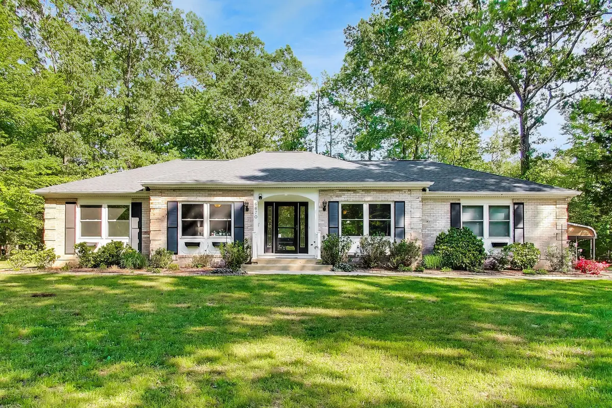 6670 Horseshoe Dr, La Plata, MD 20646 - #1