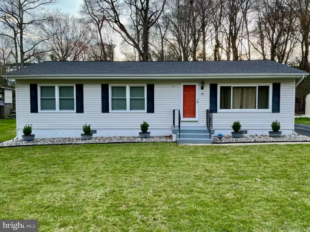 15 Willow Ln, La Plata, MD 20646 - #1