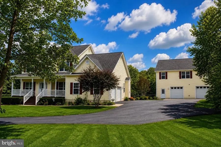 Barney, Hughesville, MD 20637 - #2