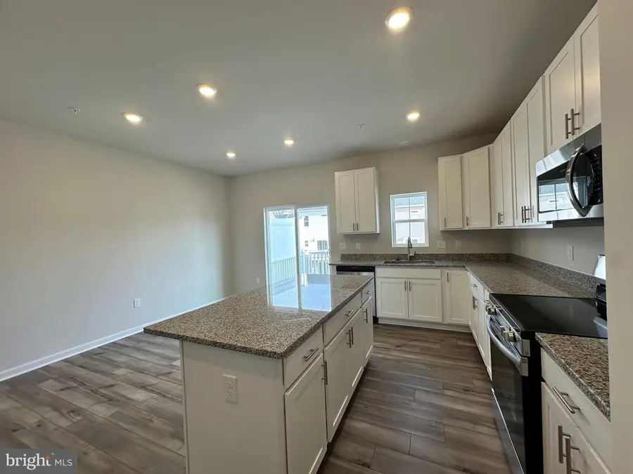 5627 Ludlow Pl, White Plains, MD 20695 - #3
