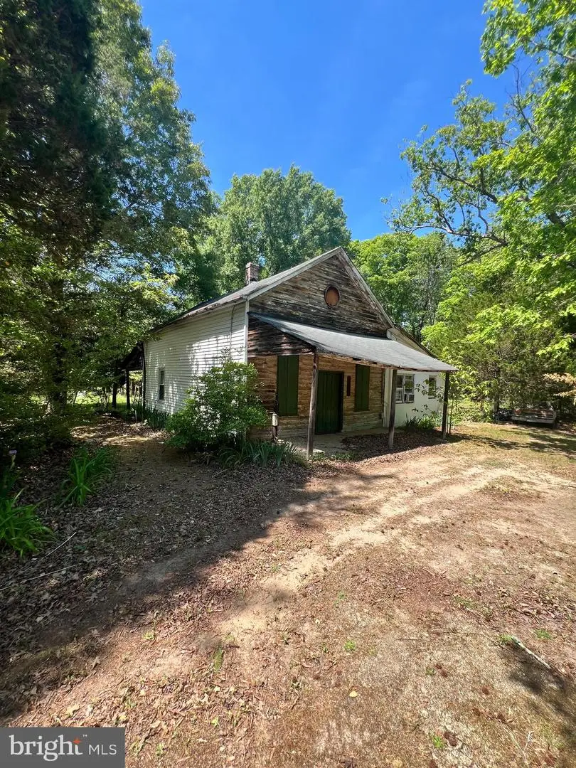 11495 A Maryland Point Rd, Nanjemoy, MD 20662 - #1