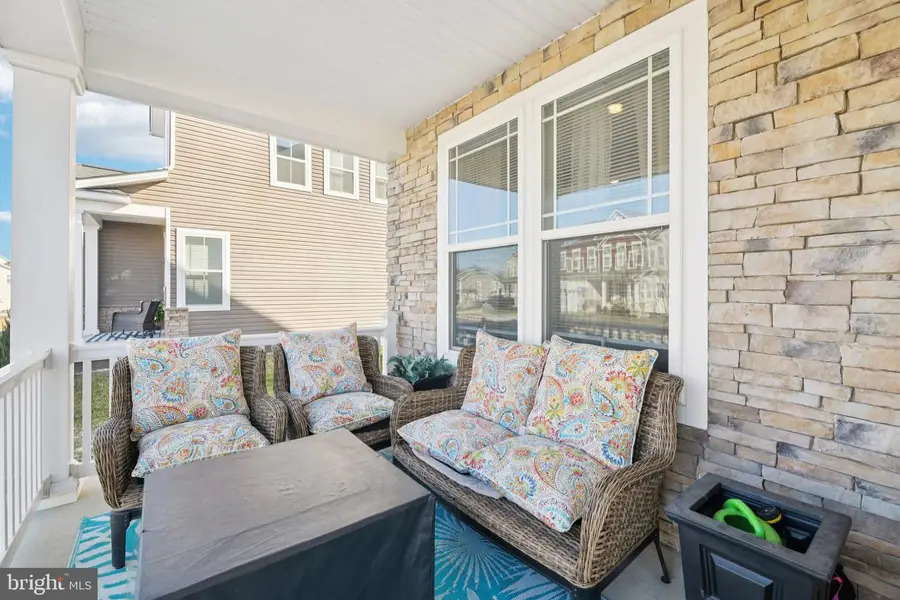 5660 Lewis Carroll Dr, White Plains, MD 20695 - #3