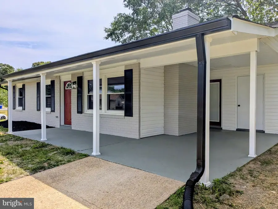 501 University Dr, Waldorf, MD 20602 - #2