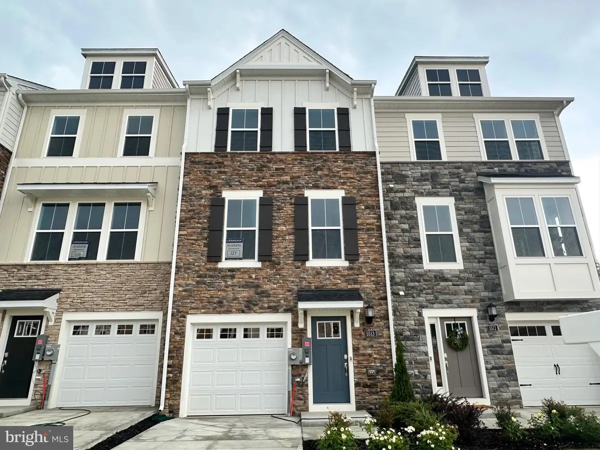 5513 Aberdeen Pl, White Plains, MD 20695 - #1