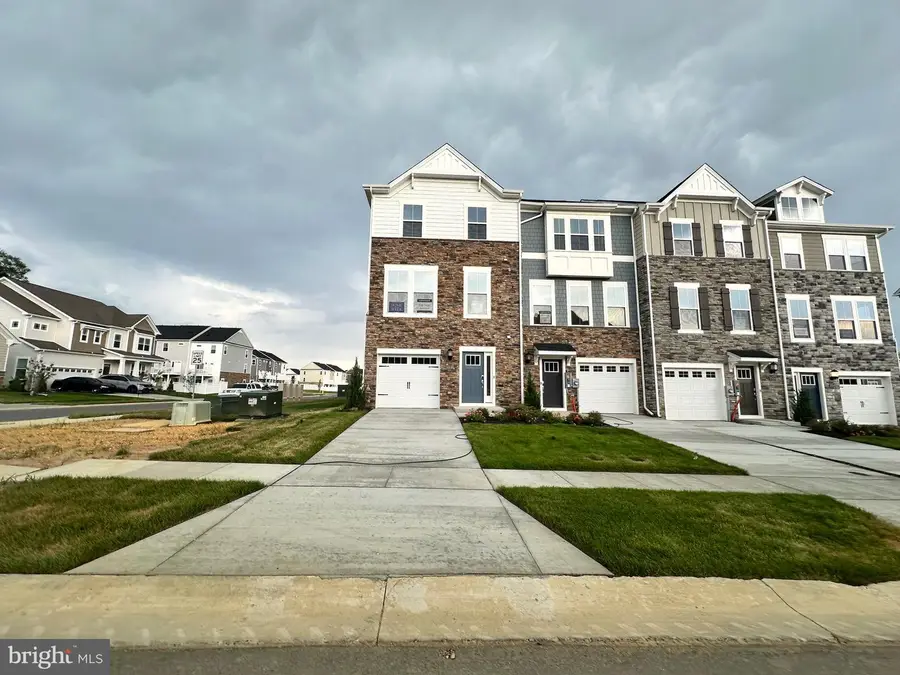 10538 Cobbler Pl, White Plains, MD 20695 - #3