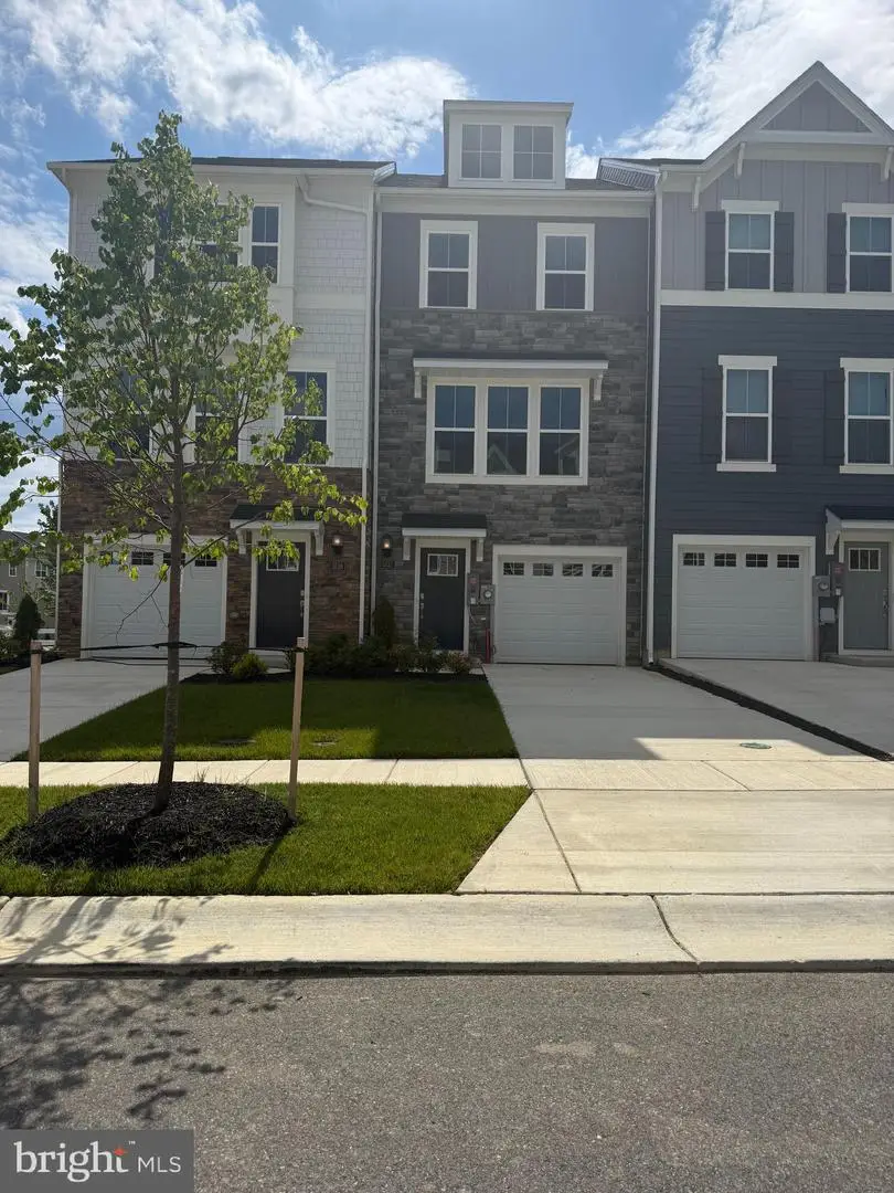 5537 Marksburg Pl, White Plains, MD 20695 - #1