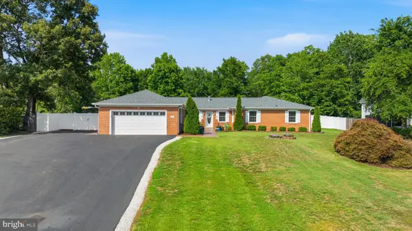18 Quailwood Pkwy, LA PLATA, MD 20646