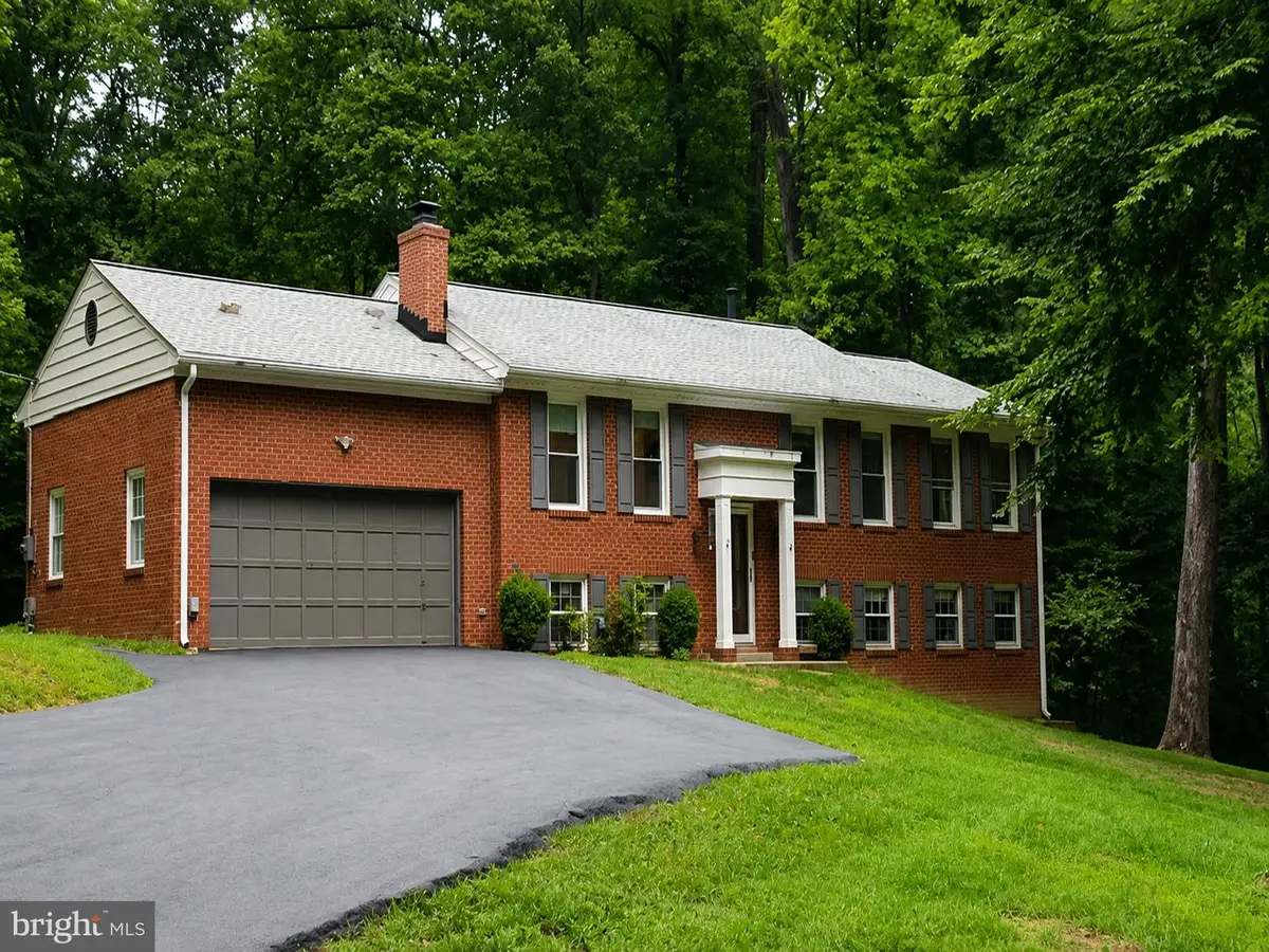 8923 Turkey Hill Rd, La Plata, MD 20646 - #1