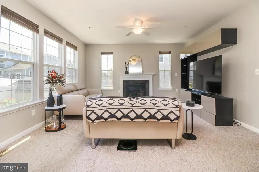 10568 Frasier Fir Ln, Waldorf, MD 20603 - #2