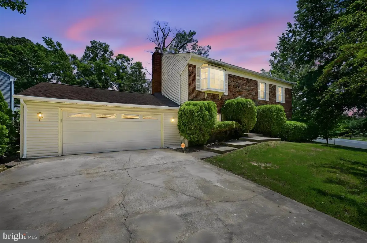 2302 Imperial Ct, Waldorf, MD 20602 - #1