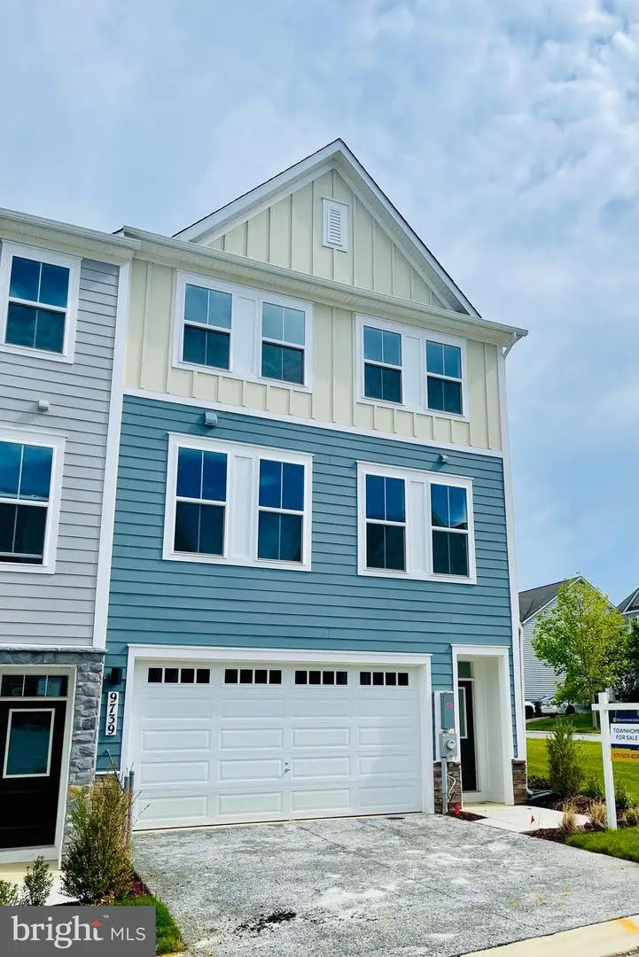 9739 Gaelic Pl, Waldorf, MD 20601 - #1