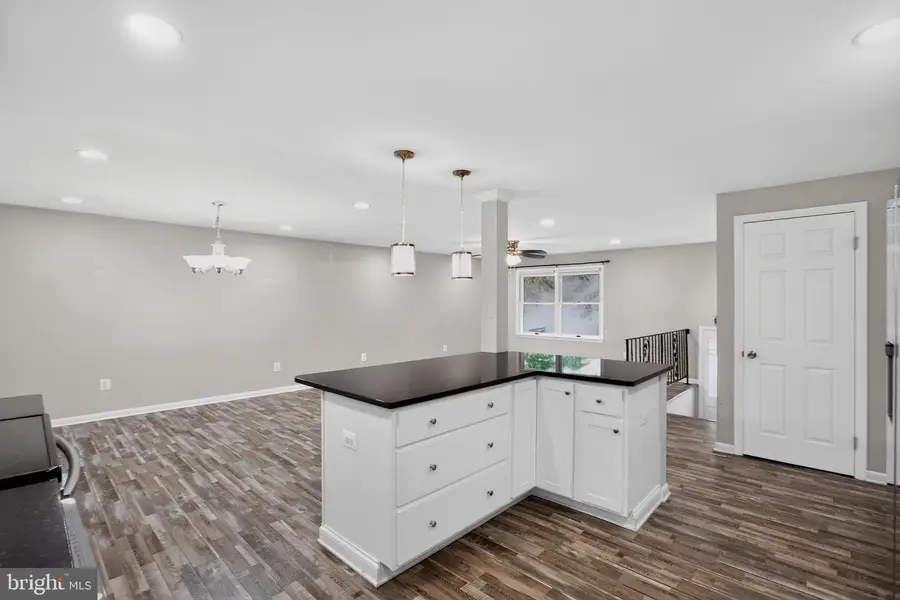 4104 Green Spring St, Waldorf, MD 20601 - #3