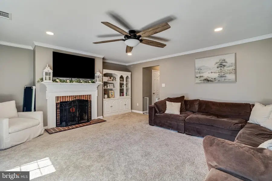 231 Heather Ct, La Plata, MD 20646 - #3