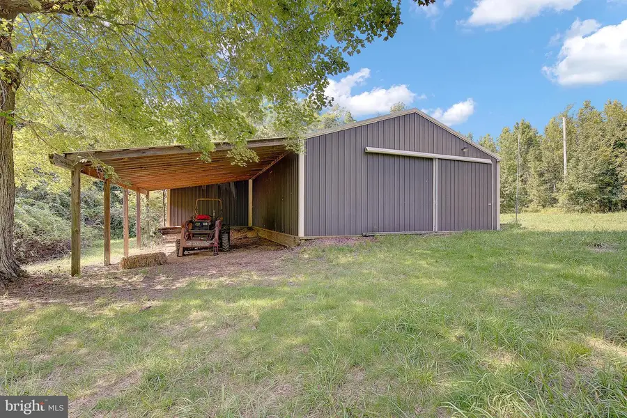 12365 Helen Fowlers Pl, Hughesville, MD 20637 - #2