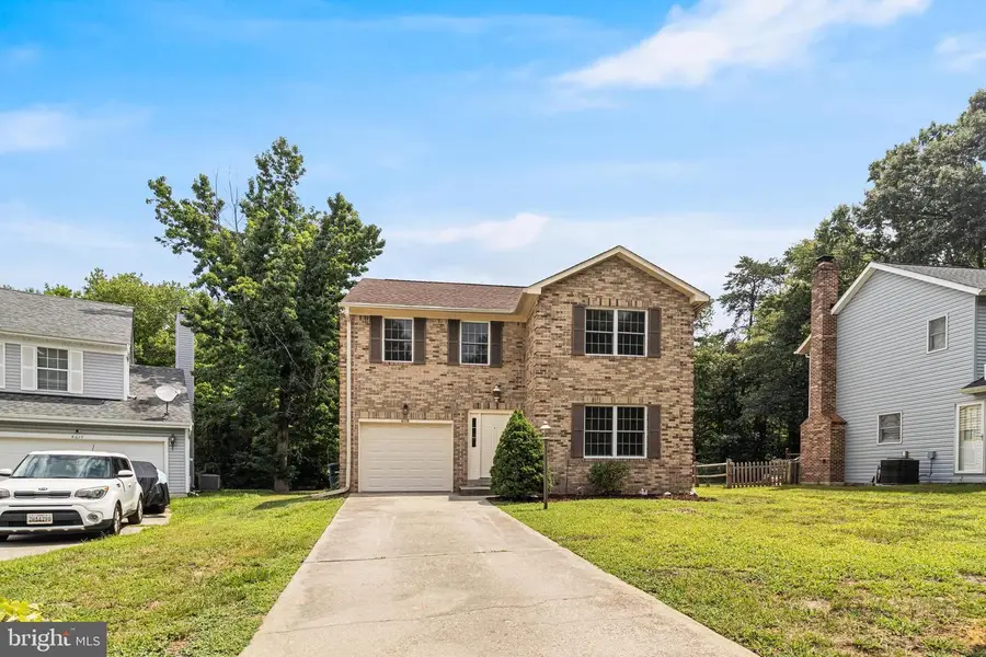 6015 Harbor Seal Ct, Waldorf, MD 20603 - #2