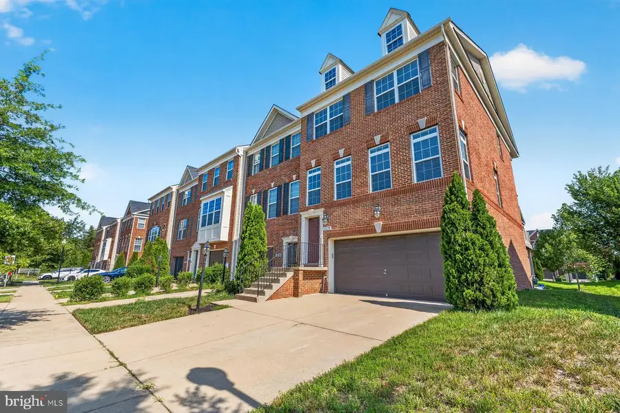11378 Sandhurst Pl, White Plains, MD 20695 - #2
