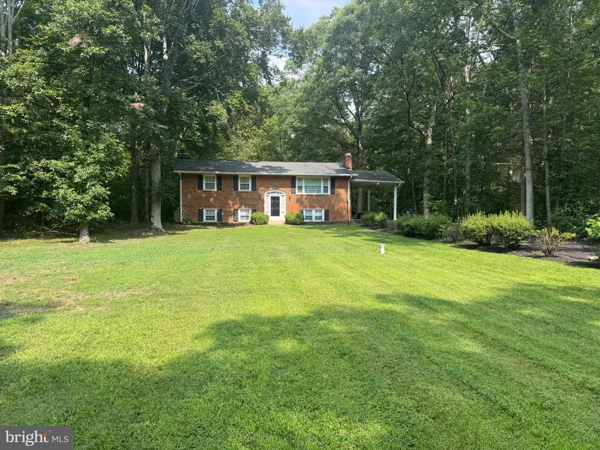 3830 Stoneybrook Rd, White Plains, MD 20695 - #1