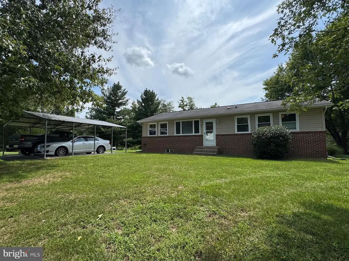 7145 Hillbilly Pl, La Plata, MD 20646 - #1