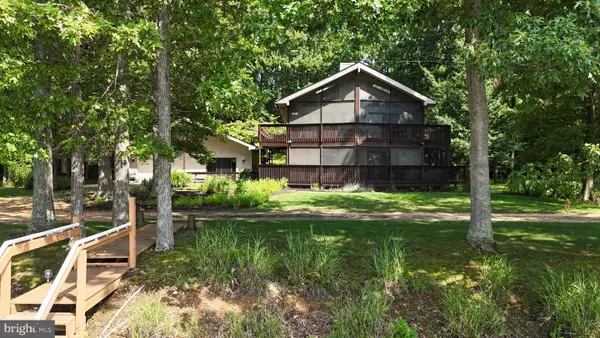 12575 Shore Pl, NANJEMOY, MD 20662