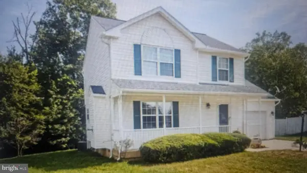 2470 Breakwater Ct, WALDORF, MD 20601