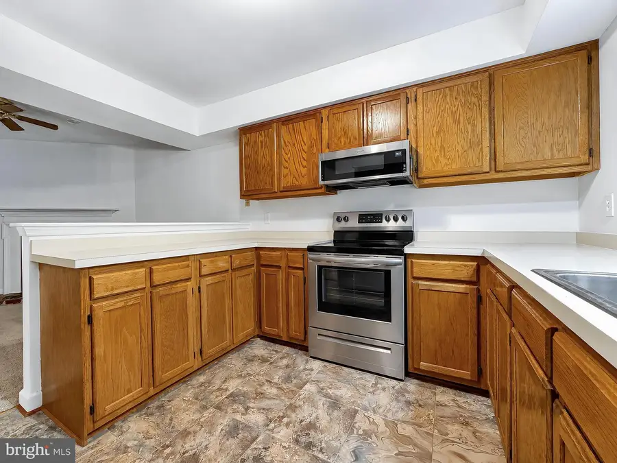 123 Huckleberry Dr, La Plata, MD 20646 - #2