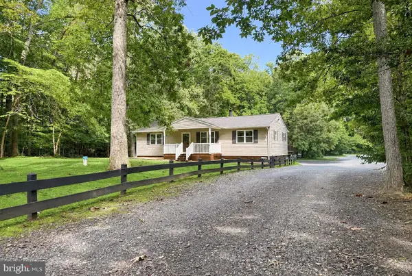 12850 Janschek Dr, WALDORF, MD 20601
