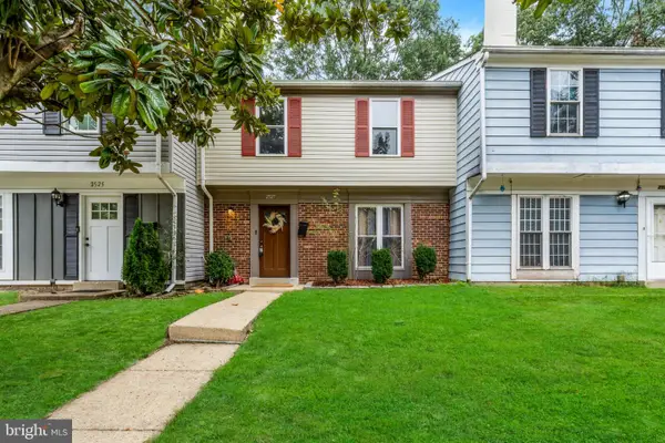 2527 Robinson Pl, WALDORF, MD 20602
