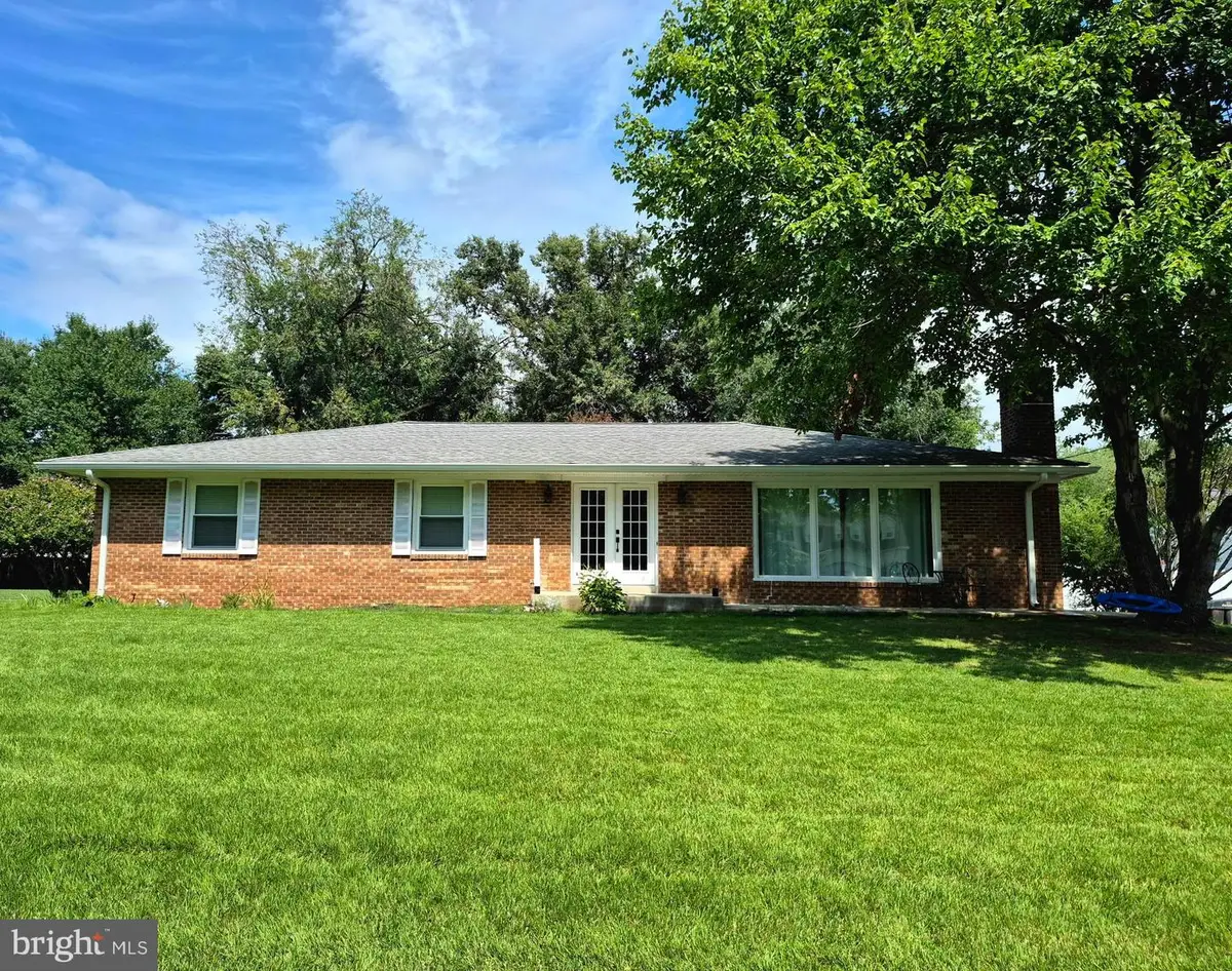 9429 Overlook Cir, Newburg, MD 20664 - #1