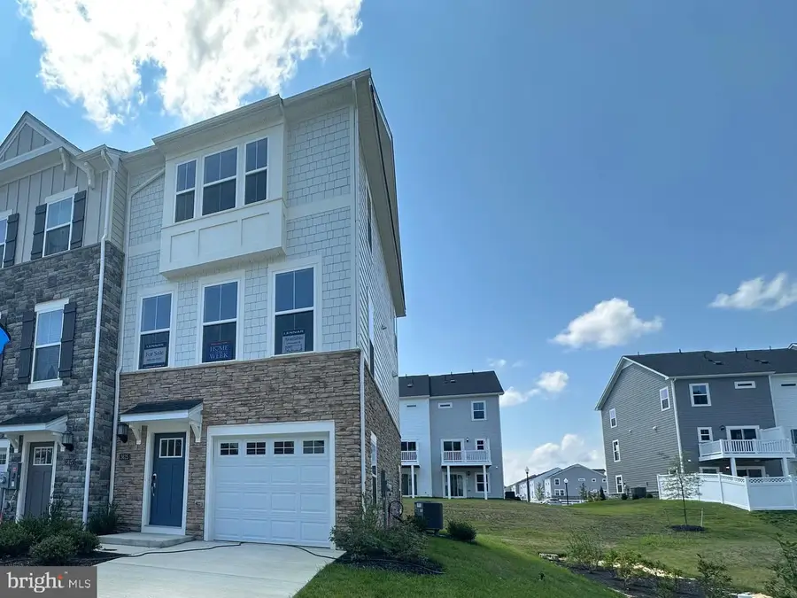 10513 Cobbler Pl, White Plains, MD 20695 - #2