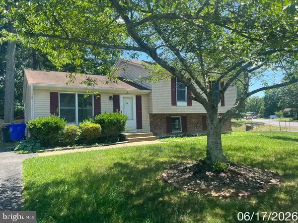 1764 Red Oak Ln, WALDORF, MD 20601