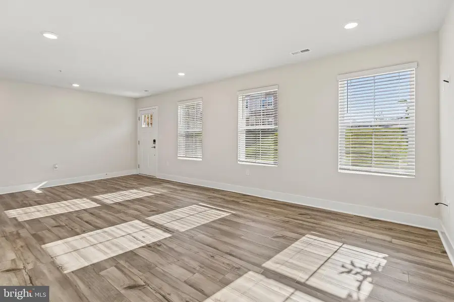 4146 Skipton Pl, White Plains, MD 20695 - #3