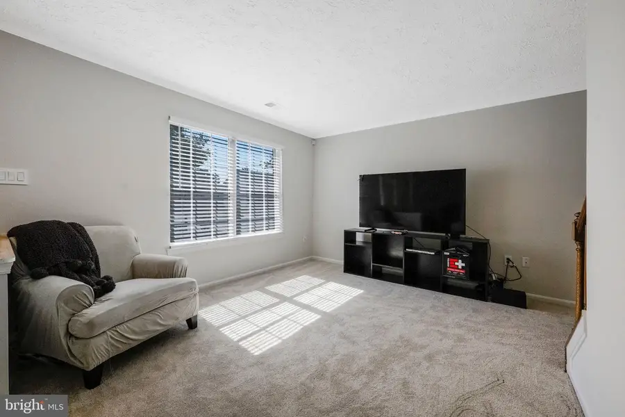 5202 Sturgeon Ct, Waldorf, MD 20603 - #2